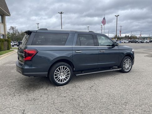 Certified 2022 Ford Expedition Max Limited AWD/4WD image 3
