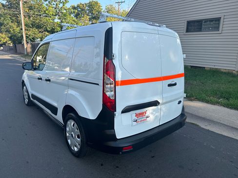 Used 2022 Ford Transit Connect XL image 3