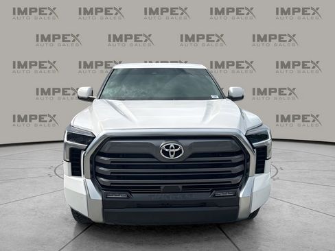 Used 2025 Toyota Tundra Limited AWD/4WD image 8