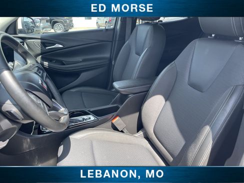 Used 2025 Buick Encore GX Preferred FWD image 18