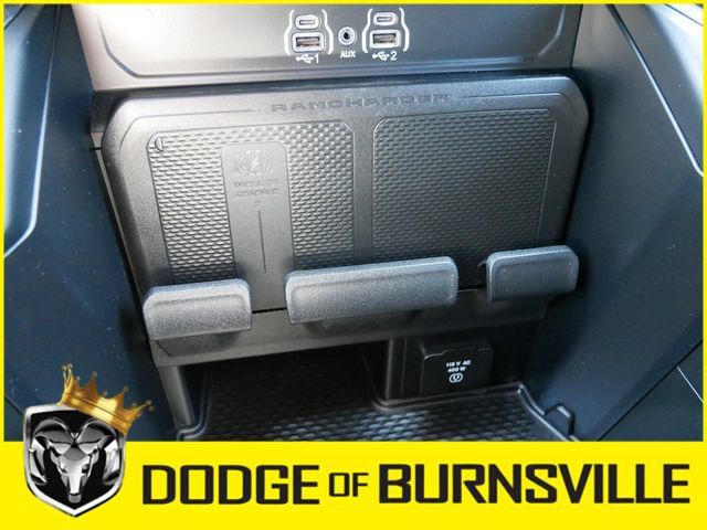 Used 2025 RAM 1500 Laramie AWD/4WD image 22