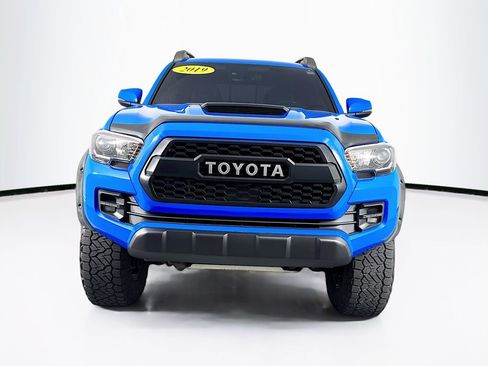 Used 2019 Toyota Tacoma TRD Pro image 2