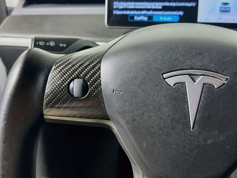 Used 2022 Tesla Model Y Performance AWD/4WD image 18