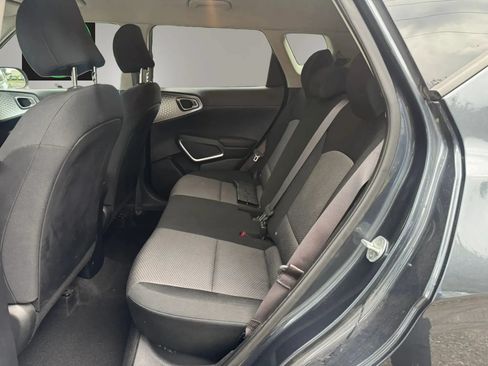 Used 2020 Kia Soul LX FWD image 20