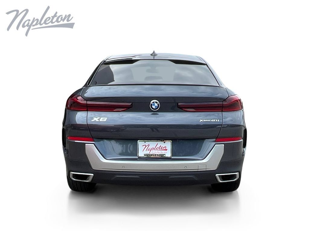 Used 2021 BMW X6 xDrive40i w/ Premium Package 2 AWD/4WD image 4