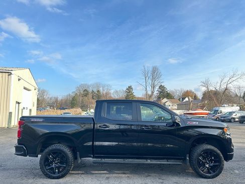 Used 2022 Chevrolet Silverado 1500 LT Trail Boss w/ Protection Package image 12