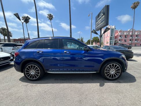 Used 2021 Mercedes-Benz GLC 300 w/ Driver Assistance Package image 4