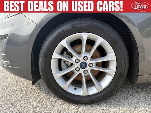 Used 2020 Ford Fusion SE FWD image 27