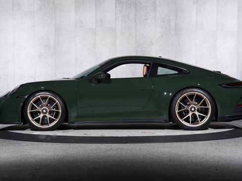 Used 2022 Porsche 911 GT3 image 12