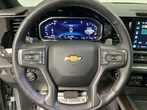 Certified 2025 Chevrolet Silverado 1500 High Country w/ Technology Package AWD/4WD image 16