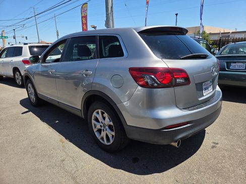 Used 2015 MAZDA CX-9 Sport FWD image 2