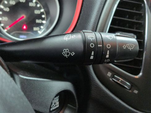 Used 2020 Jeep Compass Trailhawk image 26