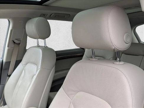 Used 2014 Audi Q7 3.0T S line Prestige w/ Towing Package image 14