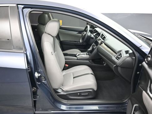 Used 2018 Honda Civic Touring image 43