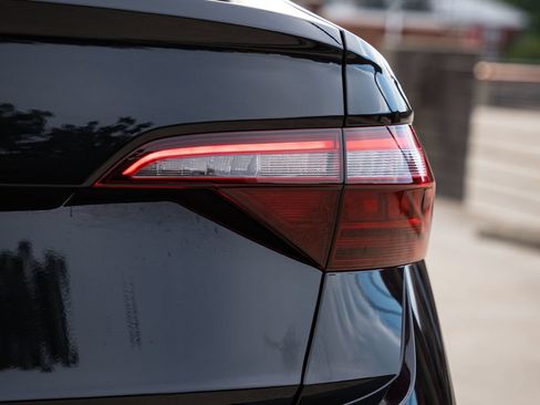Certified 2024 Volkswagen Jetta S FWD image 5