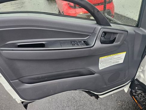 New 2025 Chevrolet Low Cab Forward 4500 XD image 4