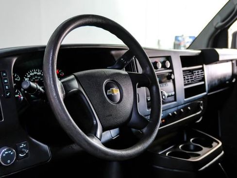 Used 2013 Chevrolet Express 2500 w/ Cold Climate Package image 20