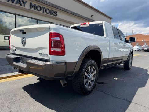 Used 2022 RAM 3500 Limited AWD/4WD image 3
