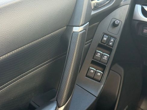 Used 2017 Subaru Forester 2.0XT Touring AWD/4WD image 7