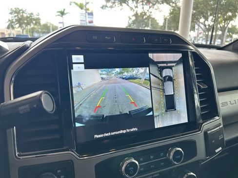 Used 2022 Ford F250 Lariat w/ Lariat Ultimate Package image 9