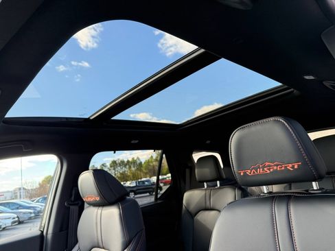 New 2025 Honda Pilot TrailSport image 11