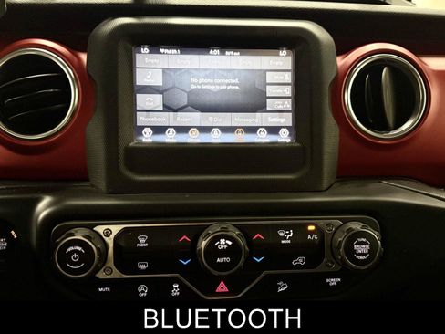 Used 2019 Jeep Wrangler Unlimited Rubicon w/ Steel Bumper Group AWD/4WD image 22