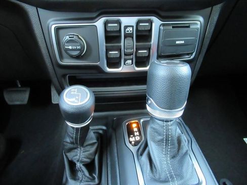 New 2026 Jeep Wrangler Unlimited Sport AWD/4WD image 25