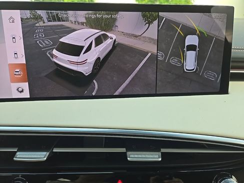 Used 2026 Genesis GV70 3.5T Sport Prestige image 52