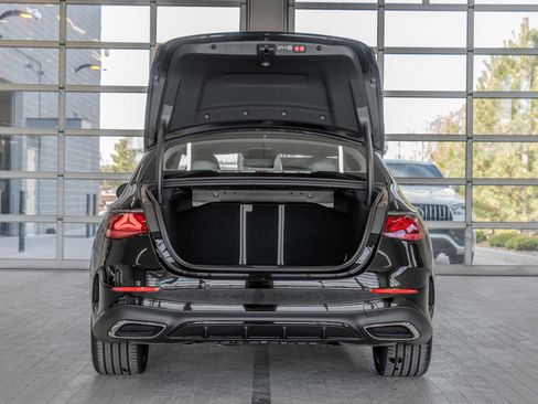 New 2026 Mercedes-Benz E 450 4MATIC Sedan image 16