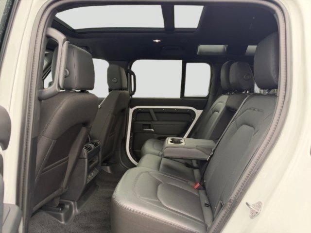 Used 2025 Land Rover Defender 110 S AWD/4WD image 37