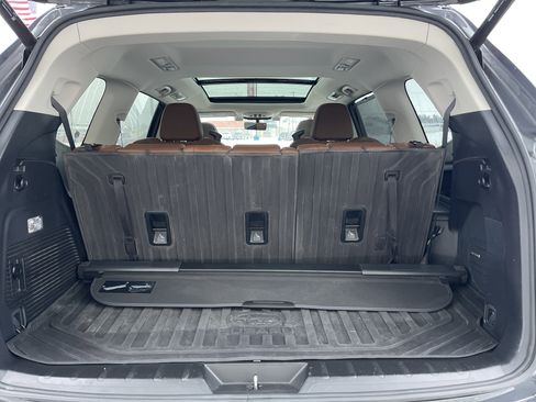 Used 2020 Subaru Ascent Touring image 10