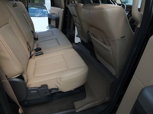Used 2016 Ford F250 Lariat w/ Lariat Ultimate Package AWD/4WD image 15