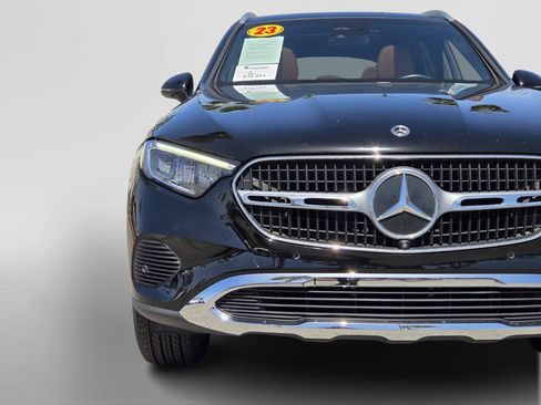 Certified 2023 Mercedes-Benz GLC 300 4MATIC w/ Exclusive Trim Package image 10
