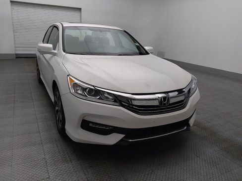 Used 2016 Honda Accord EX-L image 14