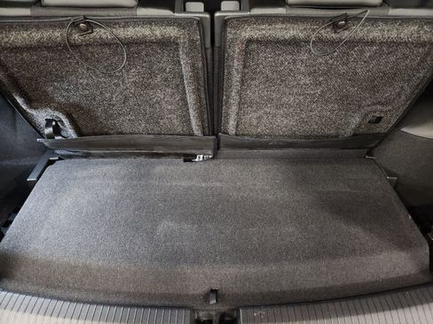 Used 2024 Volkswagen Tiguan SE R-Line image 54