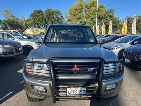 Used 2001 Mitsubishi Montero Limited AWD/4WD image 4
