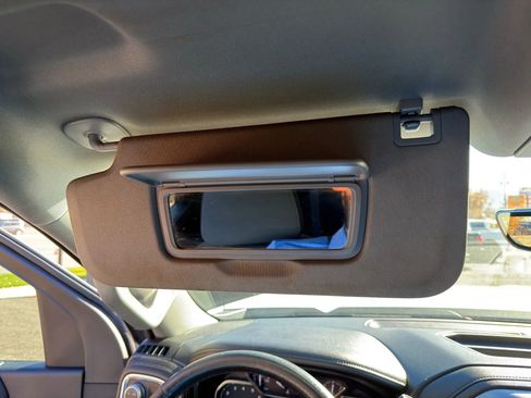 Used 2021 GMC Sierra 2500 SLE image 25