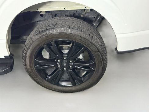 Used 2024 Ford F150 Lariat w/ Equipment Group 502A High AWD/4WD image 11