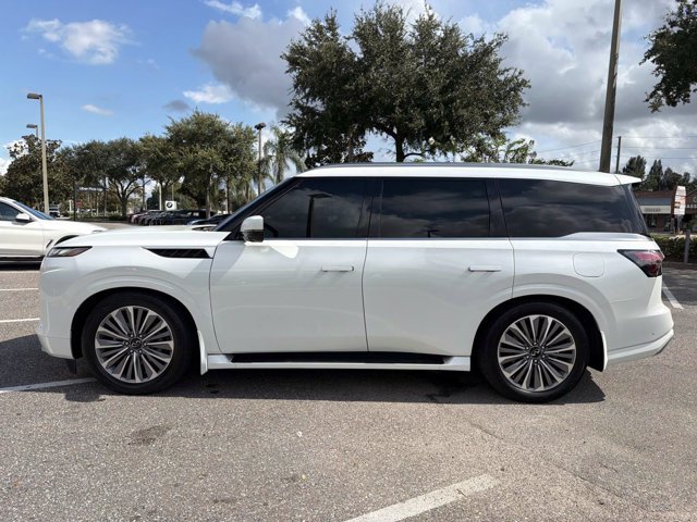 Used 2025 INFINITI QX80 Sensory AWD/4WD image 6