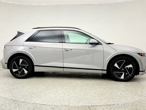 Used 2025 Hyundai Ioniq 5 Limited RWD image 4