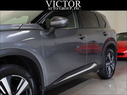 Used 2021 Nissan Rogue SL w/ Premium Package AWD/4WD image 6