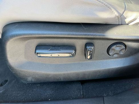 Used 2017 Honda CR-V EX-L image 30