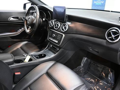 Used 2018 Mercedes-Benz CLA 250 250 4MATIC image 18