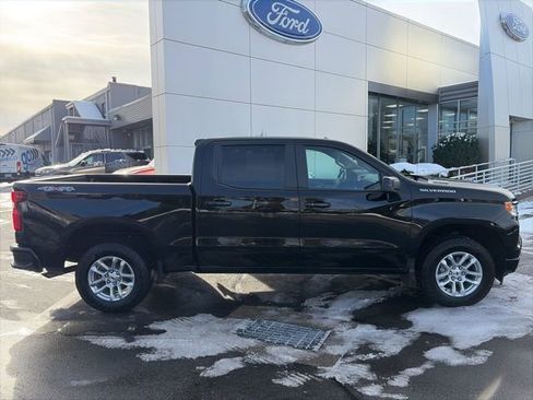 Used 2023 Chevrolet Silverado 1500 RST image 8