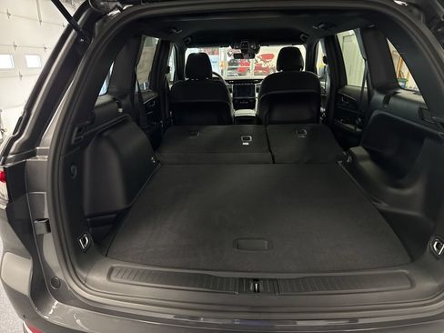 New 2026 Jeep Grand Cherokee Laredo AWD/4WD image 27
