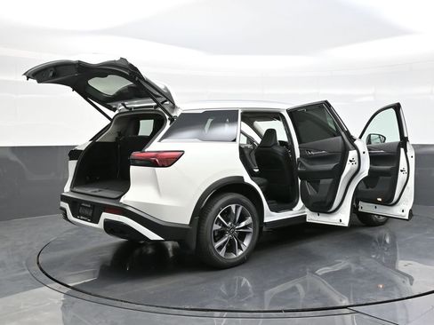 Used 2025 INFINITI QX60 Luxe w/ Cargo Package AWD/4WD image 37