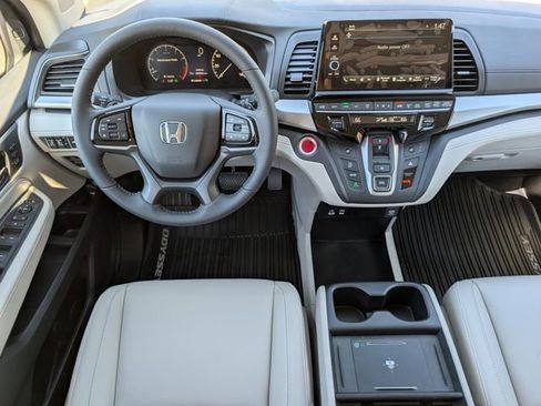 New 2026 Honda Odyssey EX-L image 6