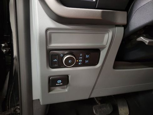 Used 2024 Ford F150 XLT AWD/4WD image 22