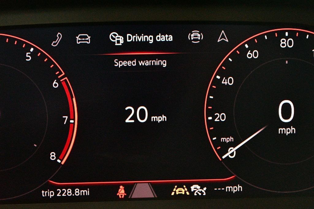 Used 2020 Volkswagen Jetta SEL Premium FWD image 64