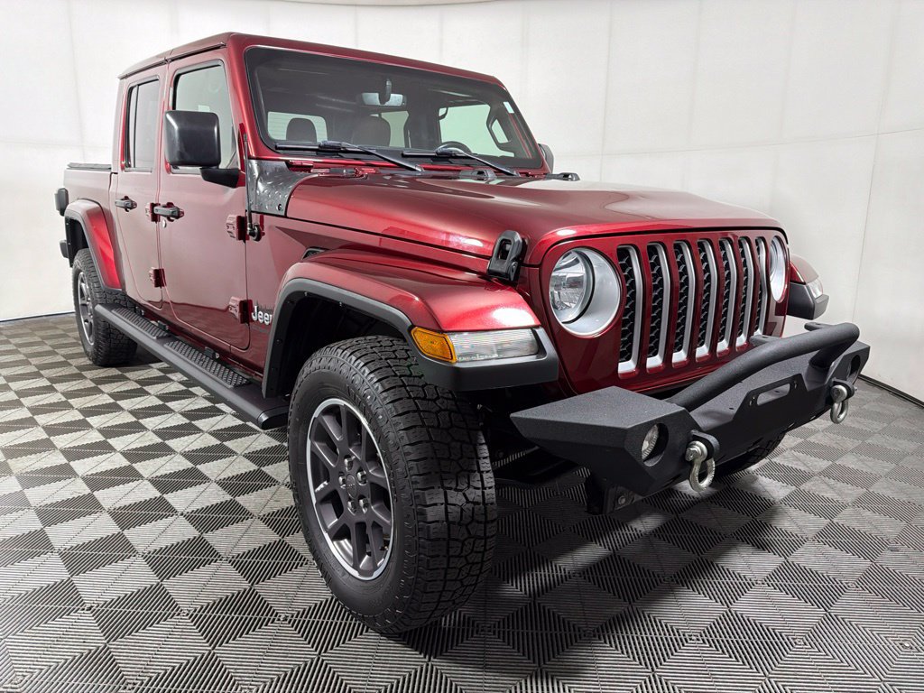 Used 2021 Jeep Gladiator Overland w/ Popular Equipment Package AWD/4WD image 2